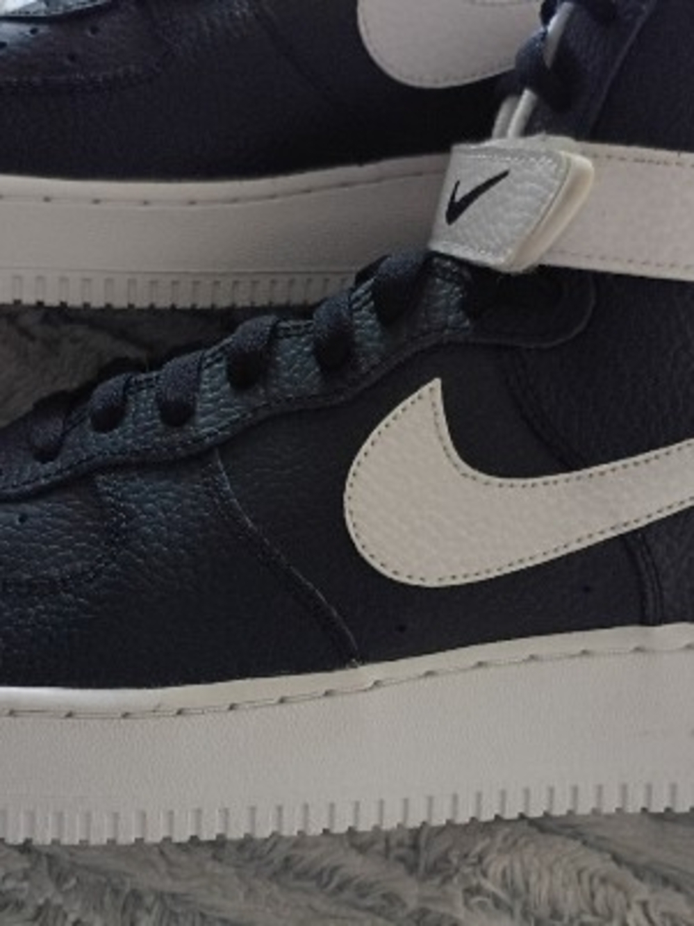Nike Men’s Black and White High-Top Athletic Sneakers - Picture 2 of 11